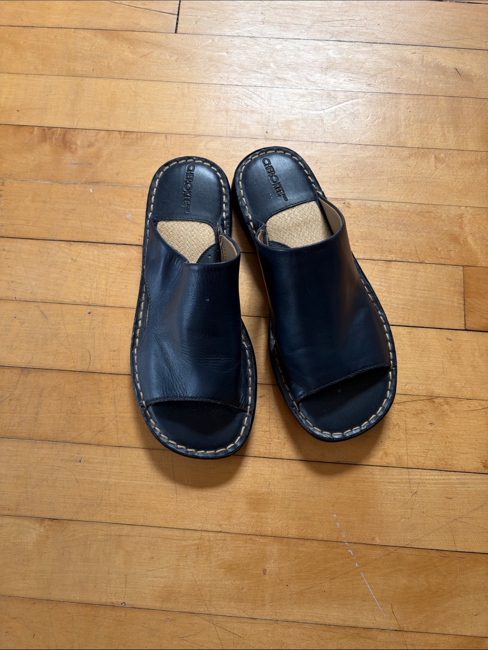 Cherokee women’s sandals